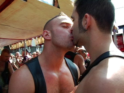 gay-porn-folsom-pic-boys-kissing-in-leather-pic.jpg