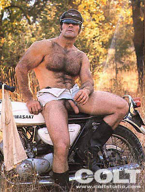 vintage-gay-muscle-porn-COLT-ledermeister-pic.jpg