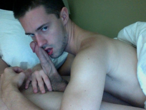 Jason Sechrest Gay Porn - Chris Crocker Confirms Gay Porn Shoot With Chi Chi | The original Gay Porn  Blog! Gay porn news, porn star interviews, free hardcore videos, and the  hottest gay porn on the web.
